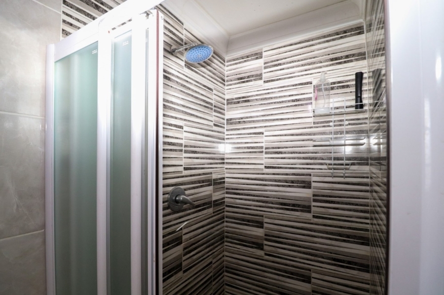 2 Bedroom Property for Sale in Meiringspark North West